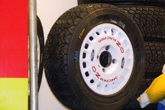 114-1457-o-roata-de-ford